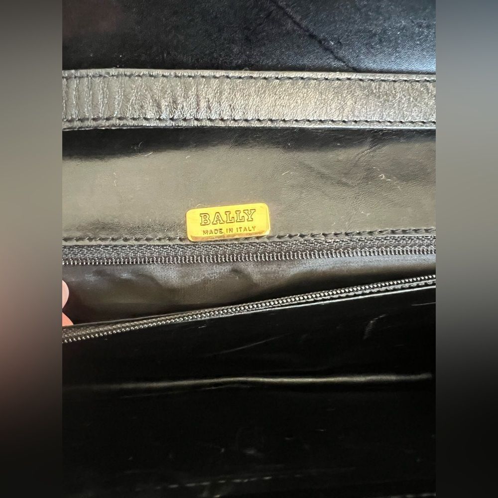 Bally Crossbody with Dustbag, or use as Clutch - Picture 12 of 15